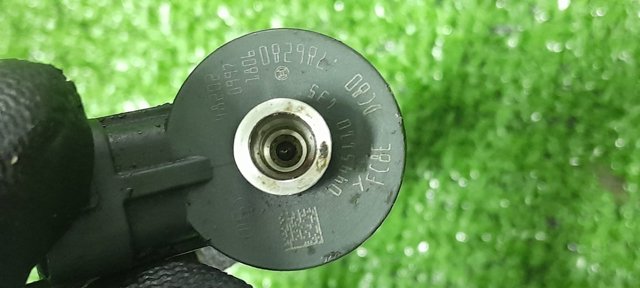 Форсунка паливна 0445110135 PEUGEOT