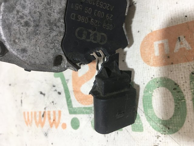 Управління привідкривателем дросельної заслінки 059129086D VAG