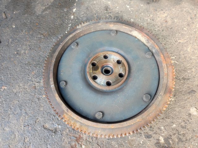 Маховик зчеплення 1120A130 MITSUBISHI