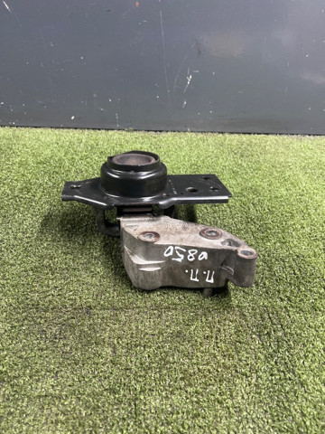 Права опора двигуна 11210JY00B NISSAN