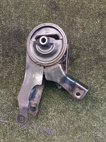 Опора двигуна задня 11320CA014 NISSAN