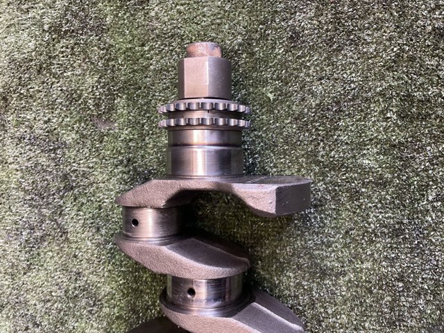 Колінвал двигуна 12200WD001 NISSAN