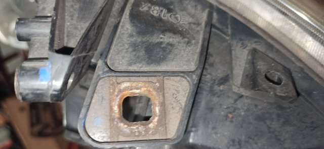 Фара правая 1369495080 FIAT