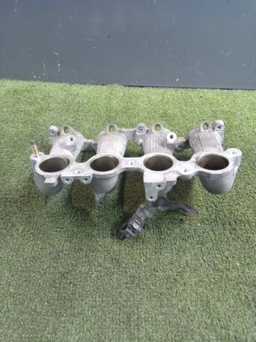 Колектор впускний нижній 140038H300 NISSAN