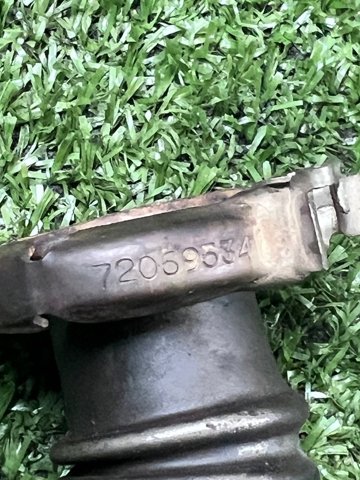 Патрубок системи рециркуляції ВГ 1412000Q0L NISSAN