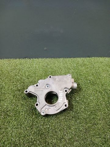 Масляний насос двигуна 15010AA340 SUBARU