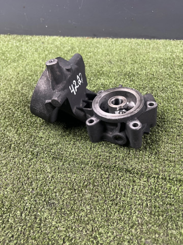 Корпус масляного фільтра 15238EB30B NISSAN