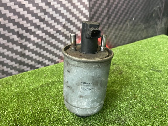 Фільтр паливний 164009384R RENAULT