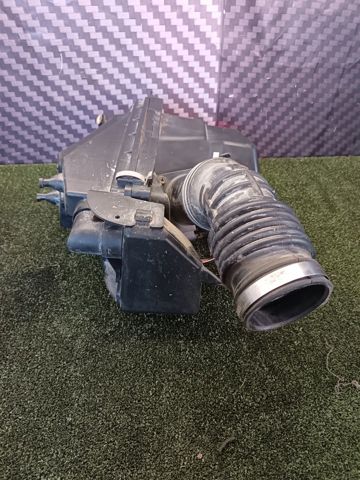 Корпус повітряного фільтра 165008H301 NISSAN
