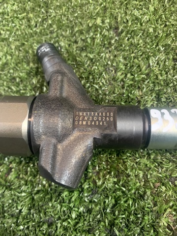 Форсунка паливна 16613AA030 SUBARU