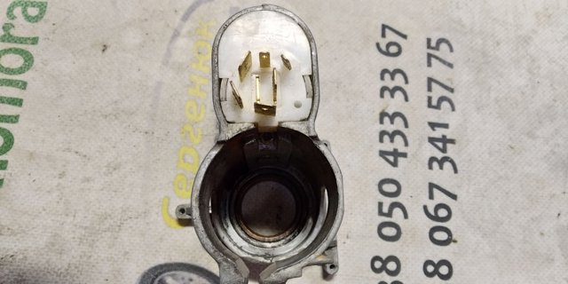 Корпус замка запалювання 171905851 VAG