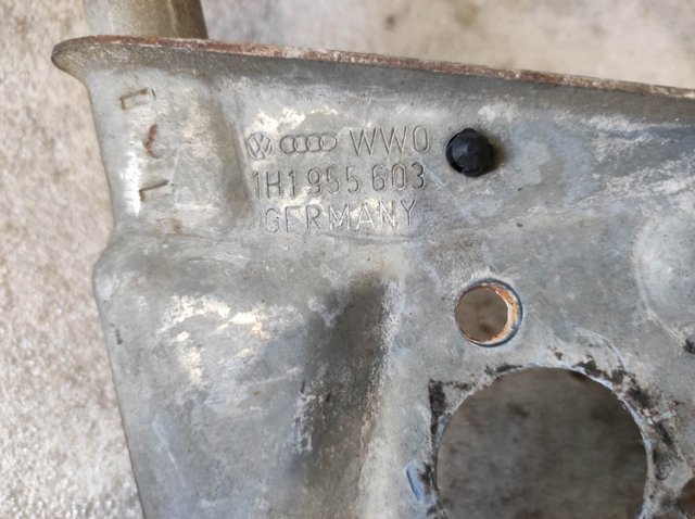 Трапеція двірників 1H1955603 VAG