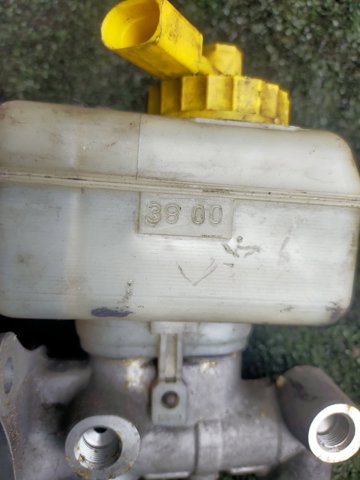 Циліндр гальмівний, головний 1J1611301B VAG