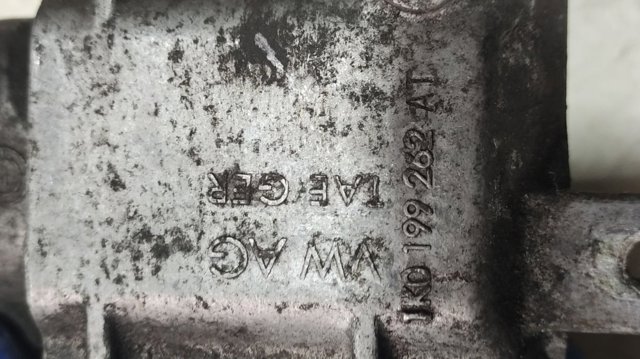Права опора двигуна 1K0199262AT VAG