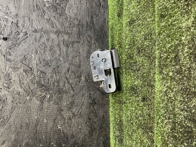 Замок капота 1T0823480A VAG