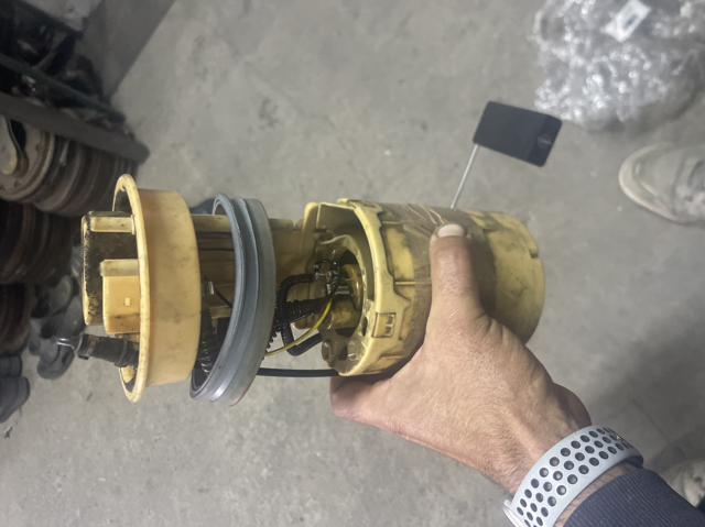 Модуль паливного насосу, з датчиком рівня палива 1T0919050A VAG