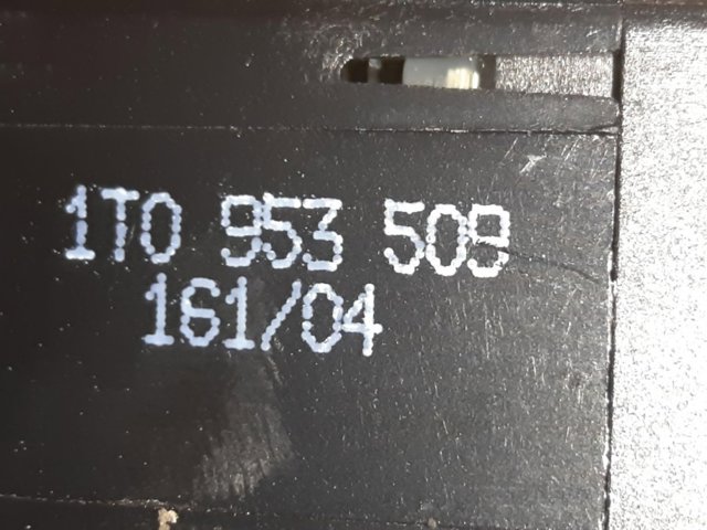 Аварійна кнопка 1T0953509 VAG