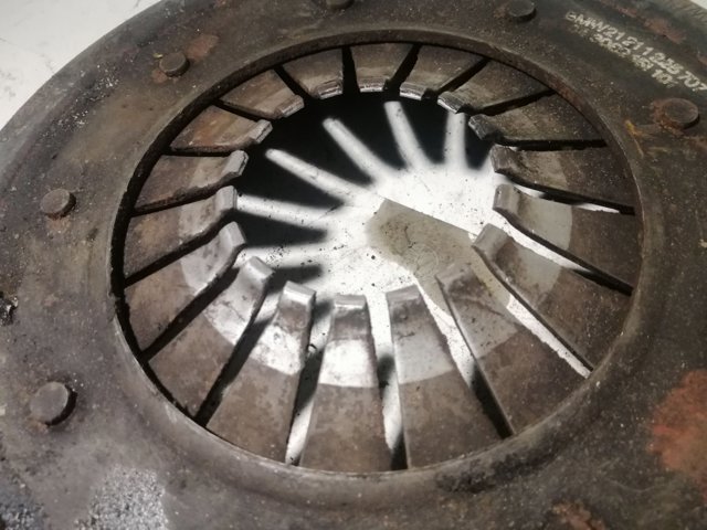 Корзина зчеплення 21211225707 BMW