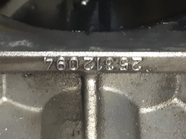 Блок дросельної заслінки 25312094 GM