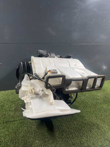 Отоплення та вентиляція 27210JG75A NISSAN