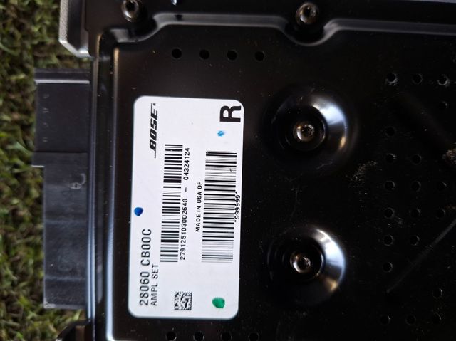 Підсилювач звуку аудіосистеми 28060CB00C NISSAN
