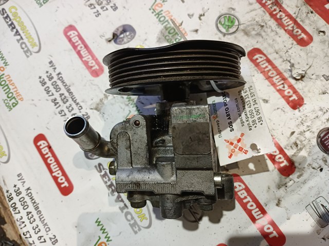 Насос кермового управління 2T143A696AJ FORD
