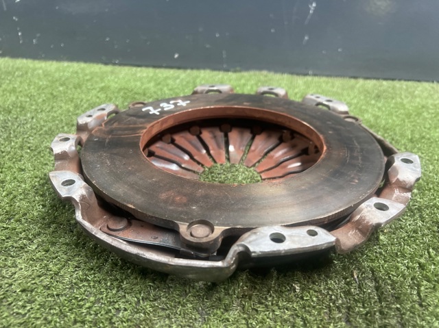 Пелюстковий кошик зчеплення 30210VK000 NISSAN