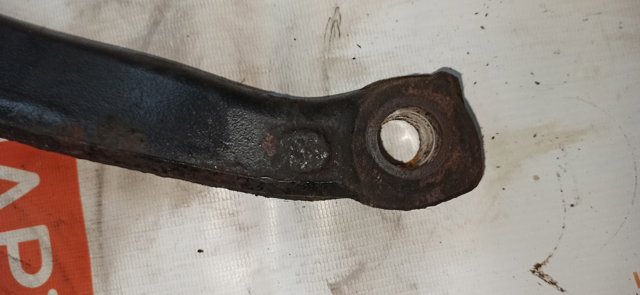 Поперечний важіль 31126769717 BMW