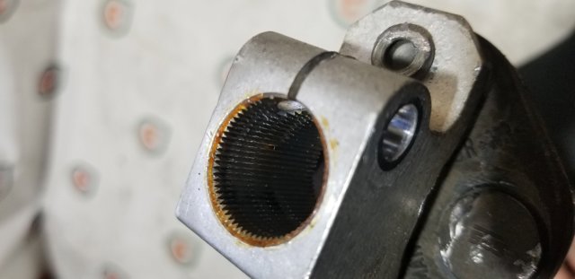 Вал рульової колонки, нижній 32306756962 BMW