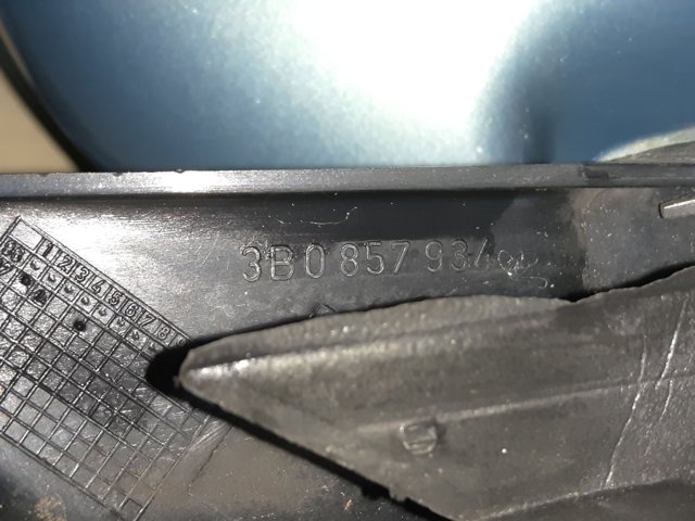 Ущільнювач дзеркала до дверей, правий 3B0857934 VAG