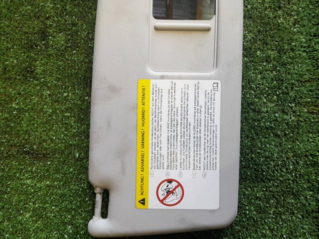 Козирок протисонячний 3C0857552AB2F4 VAG