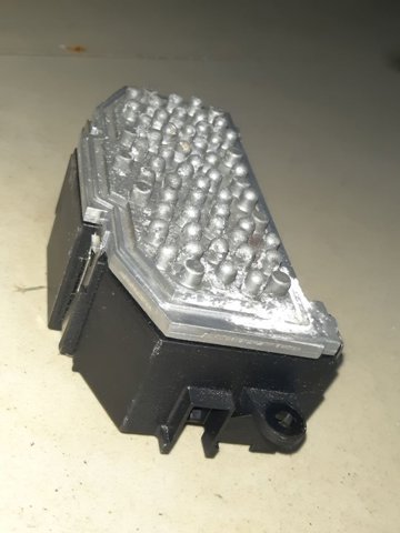 Регулятор оборотів пічки 3C0907521F VAG