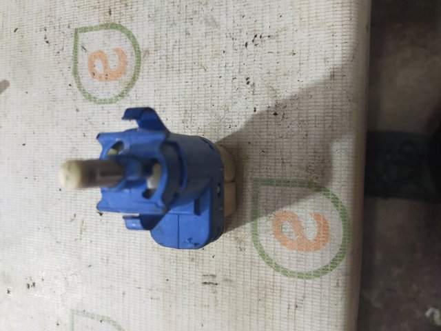 Датчик включення стопсигналу 3M5T9C872AB FORD