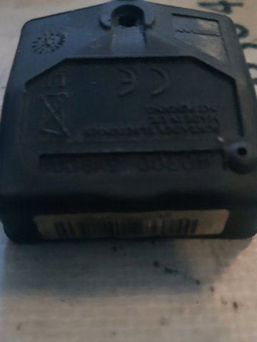 Датчик контролю тиску в шинах 407003V60A NISSAN