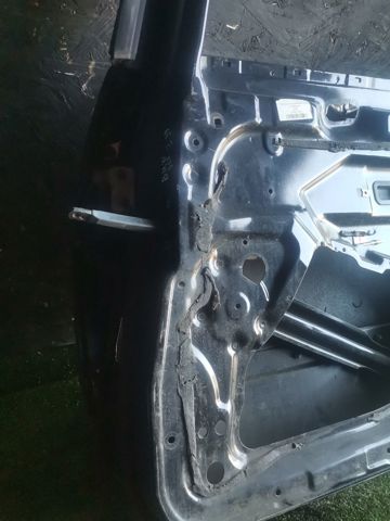 Двері задні в зборі 41528266726 BMW