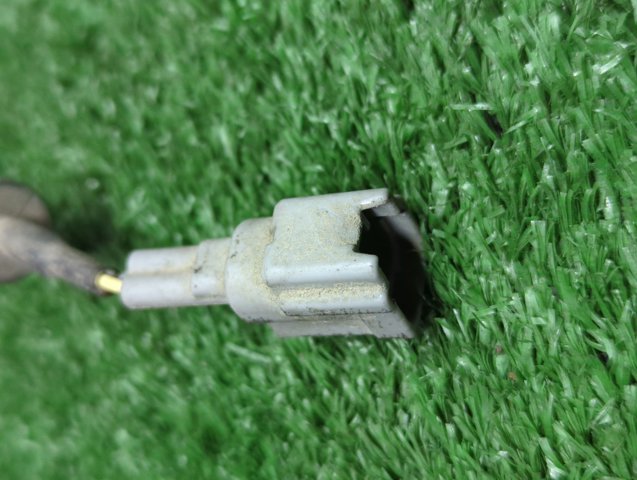 Передній правий датчик абс 47910EQ010 NISSAN