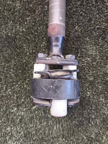 Вал рульової колонки, нижній 48080CA000 NISSAN
