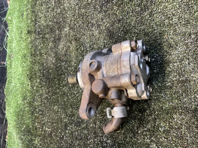 Насос кермового управління 491108H800 NISSAN