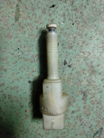 Датчик педалі гальма 4A0945515A VAG