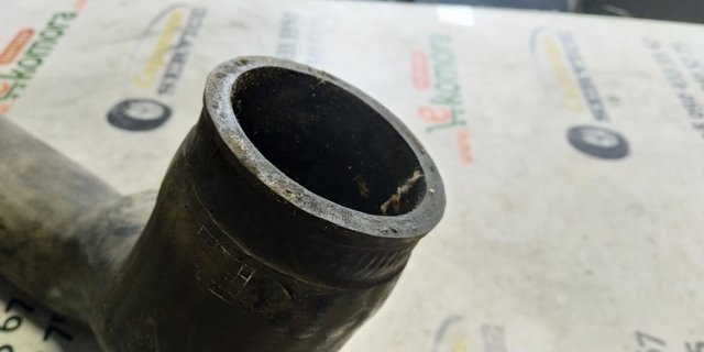 Трубка, що нагнітається 4B0145745A VAG