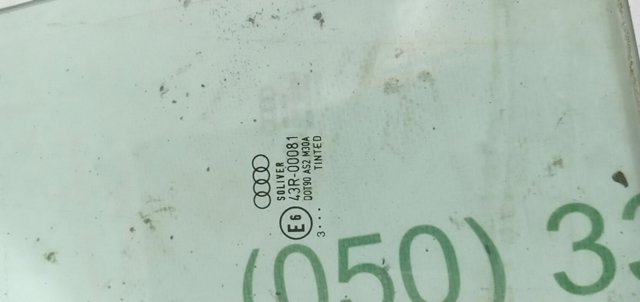 Скло заднє праве 4B9845206B VAG
