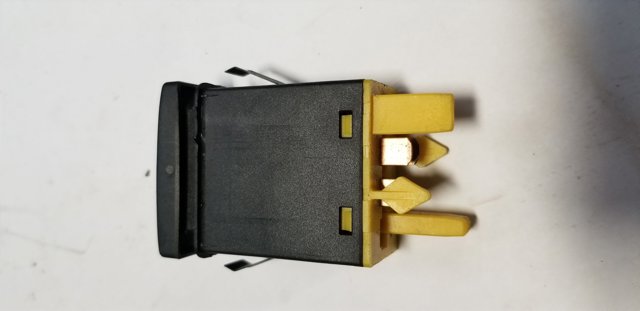 Кнопка включення ПТФ 4D0941563 VAG