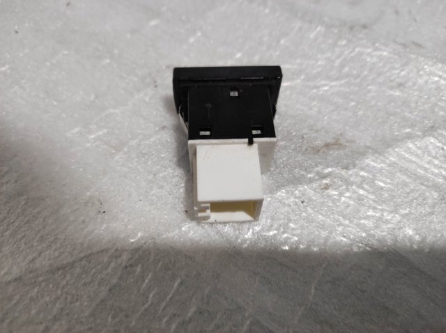 Кнопка увімкнення ESP 4F0927134 VAG