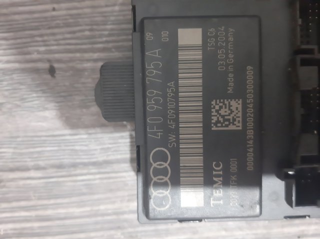 Блок комфорту задніх дверей 4F0959795A VAG
