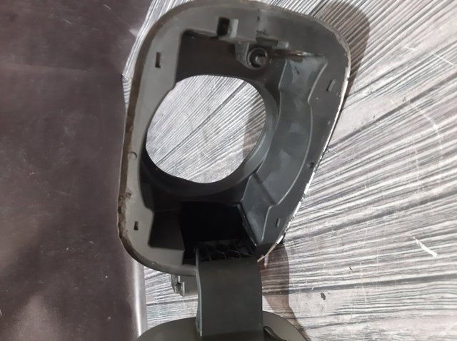 Люк б/бака 4F5809907C VAG