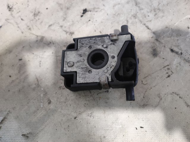 Замок капота 51238203862 BMW
