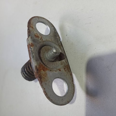Запор капота (замок і привід замка капота) 51238229807 BMW