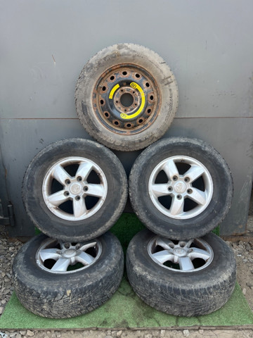 Диски колісні литі (легкосплавні, титанові) 529103E600 HYUNDAI