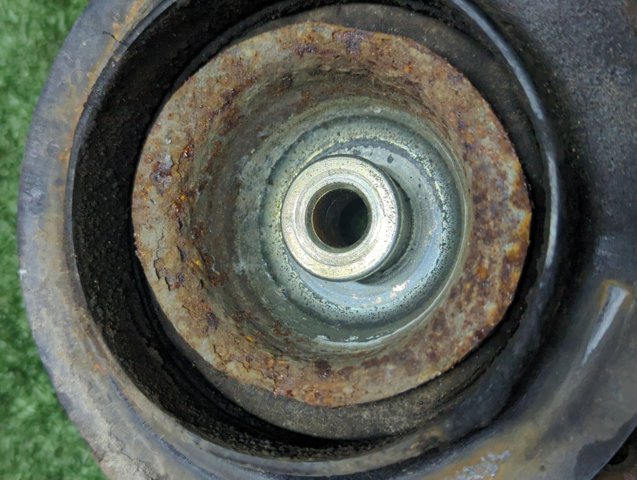 Опора амортизатора переднього правого 54320JG01B NISSAN