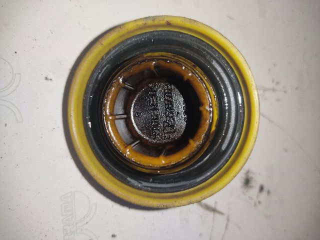 Кришка маслозаливной горловини 55187763 FIAT